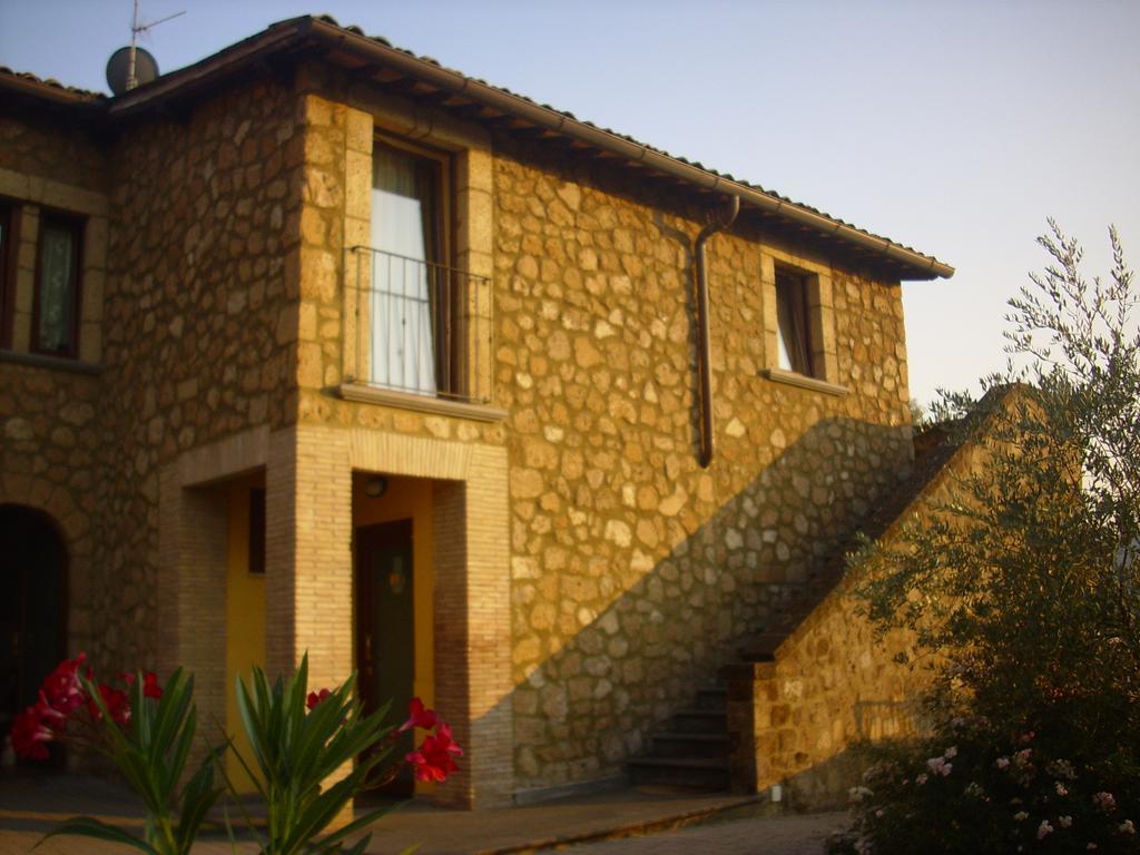 Chiara E Benedetta Villa Degli Ulivi Orvieto Bagian luar foto