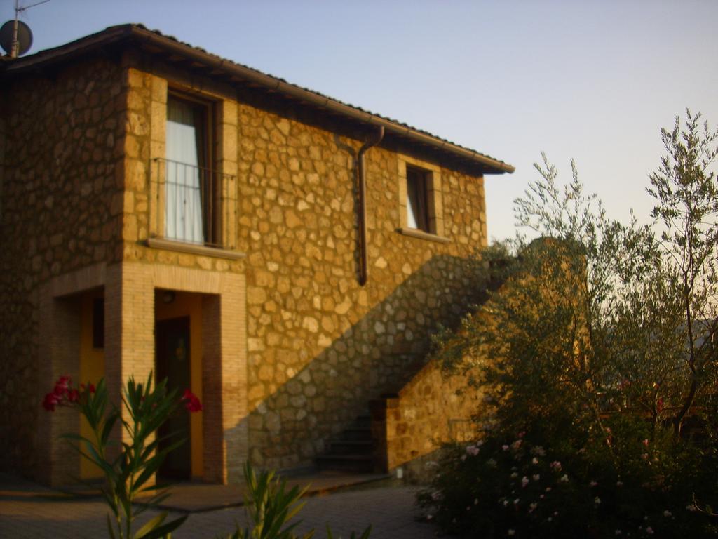 Chiara E Benedetta Villa Degli Ulivi Orvieto Bagian luar foto