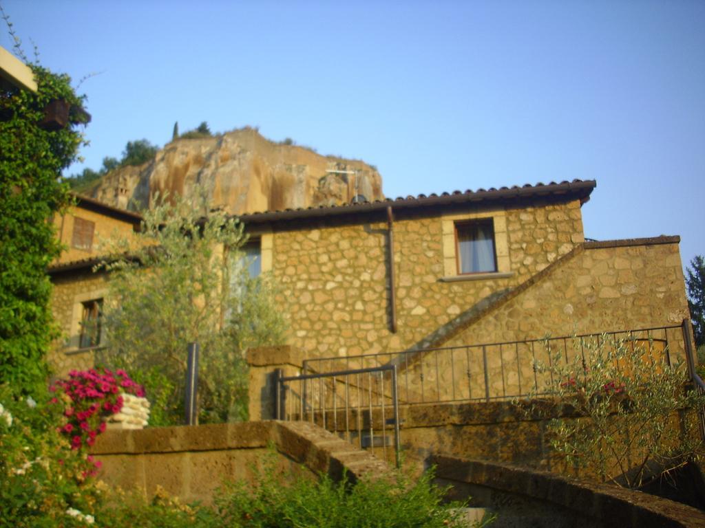 Chiara E Benedetta Villa Degli Ulivi Orvieto Bagian luar foto