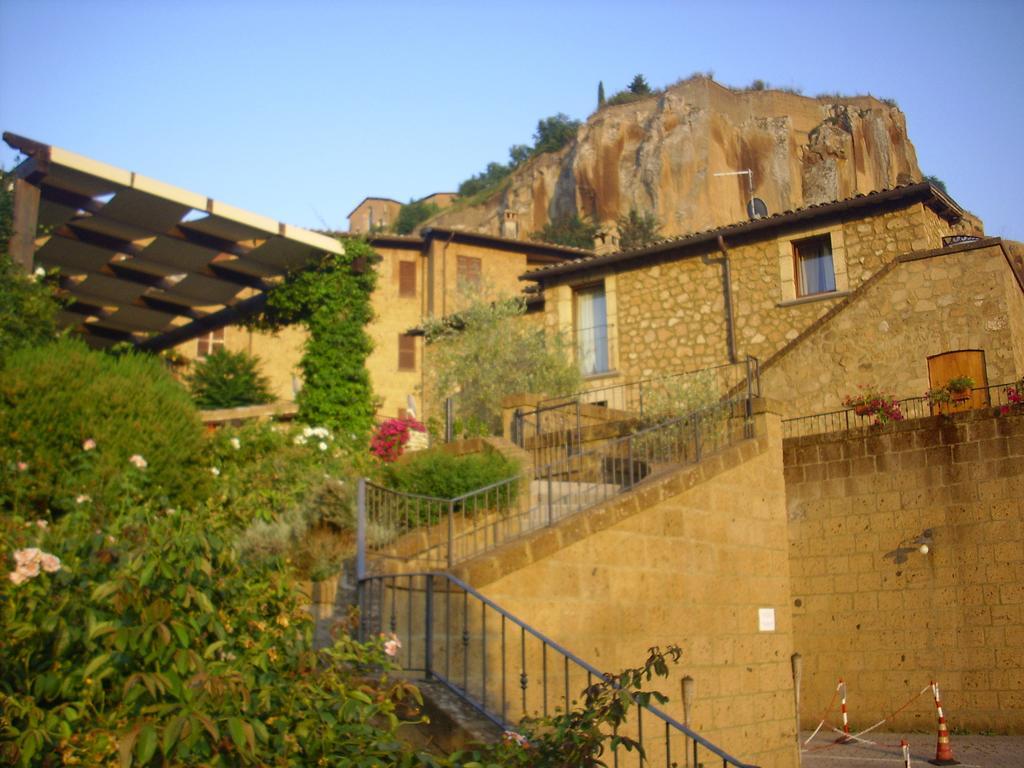 Chiara E Benedetta Villa Degli Ulivi Orvieto Bagian luar foto