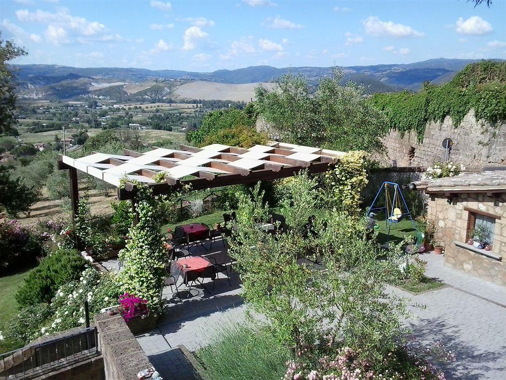 Chiara E Benedetta Villa Degli Ulivi Orvieto Bagian luar foto
